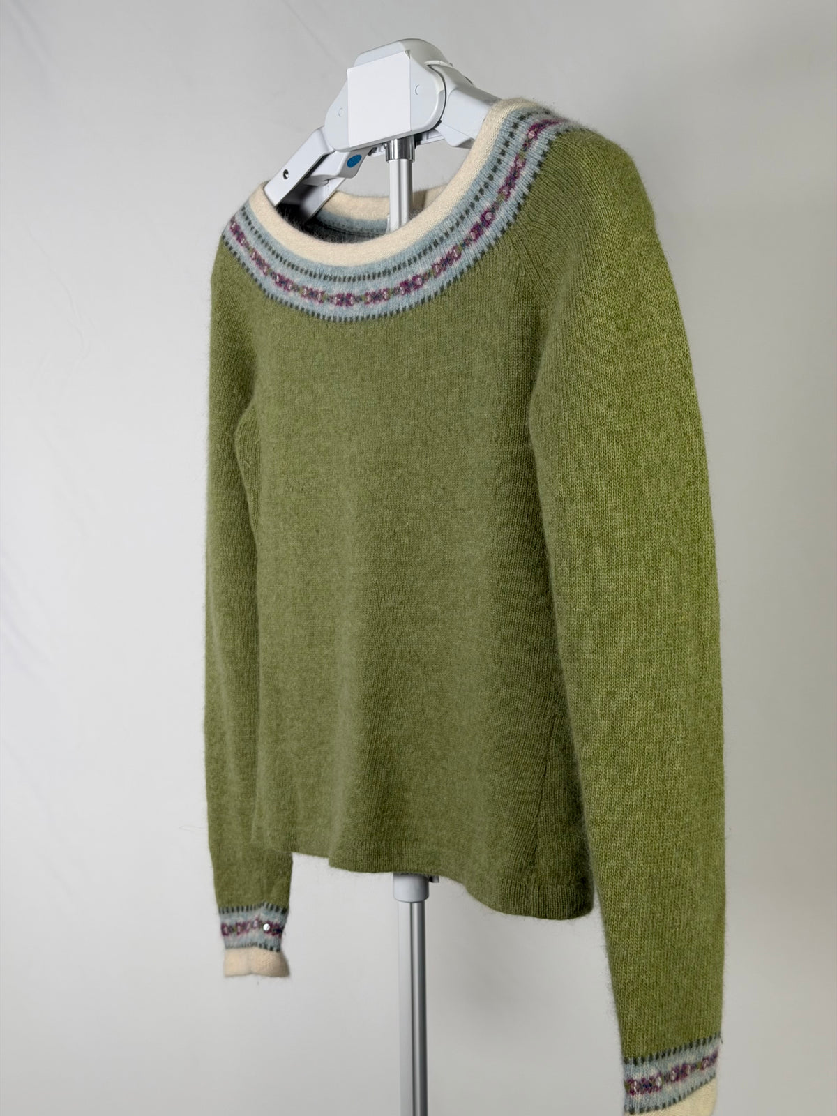 Vintage Y2K Garnet Hill moss green lambswool sequin sweater