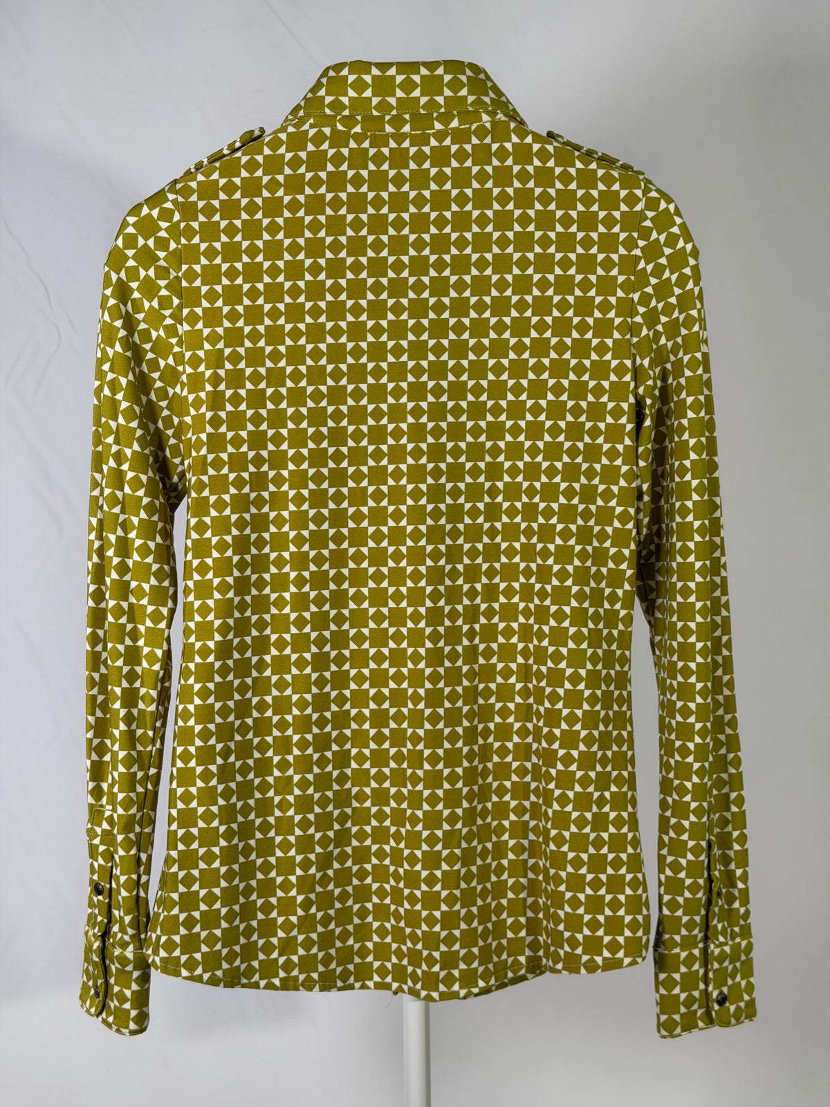 BCBGMAXAZRIA chartreuse geometric button-up