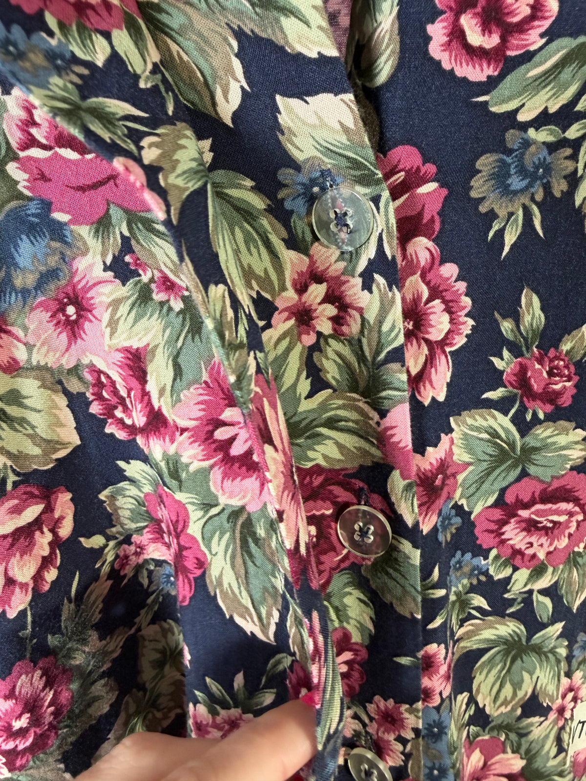 Vintage 90s Lucia Petites navy floral long sleeve blouse