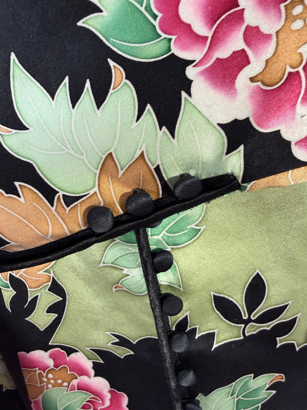 Vintage Y2K Keke Collection light green silk peony floral blazer