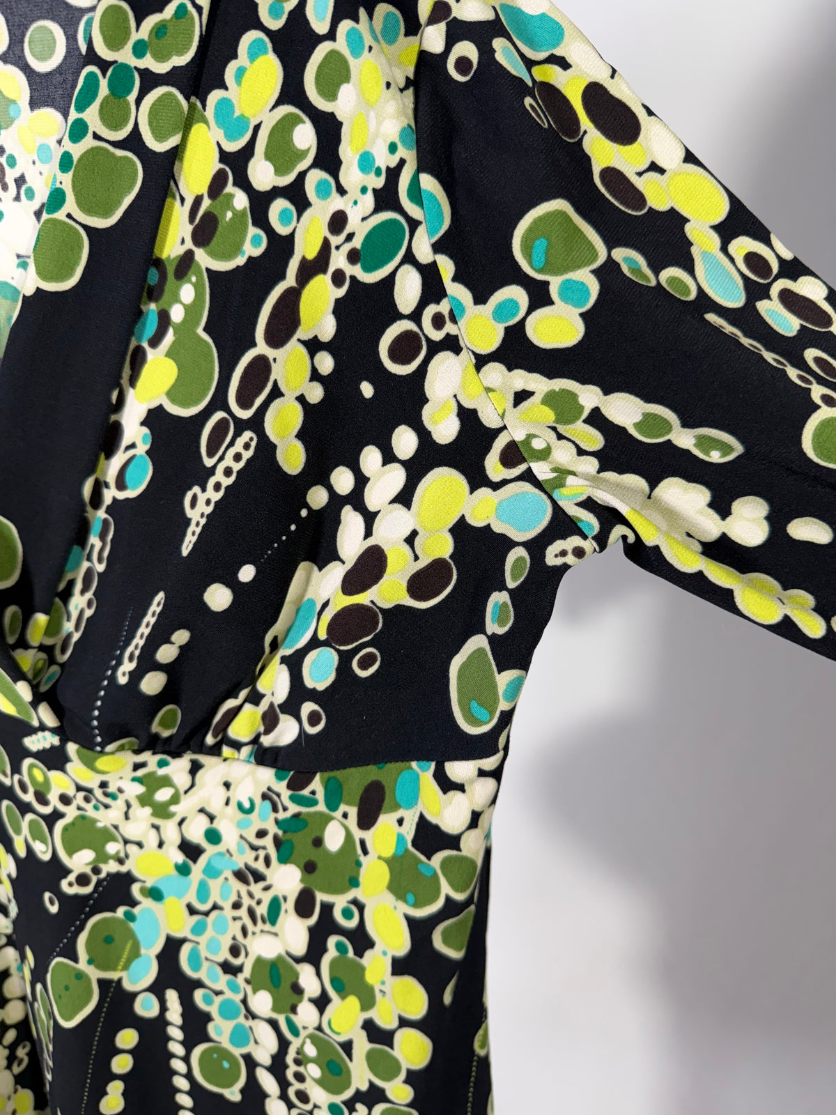 Vintage Y2K Lily green retro geometric bubble 3/4 sleeve top