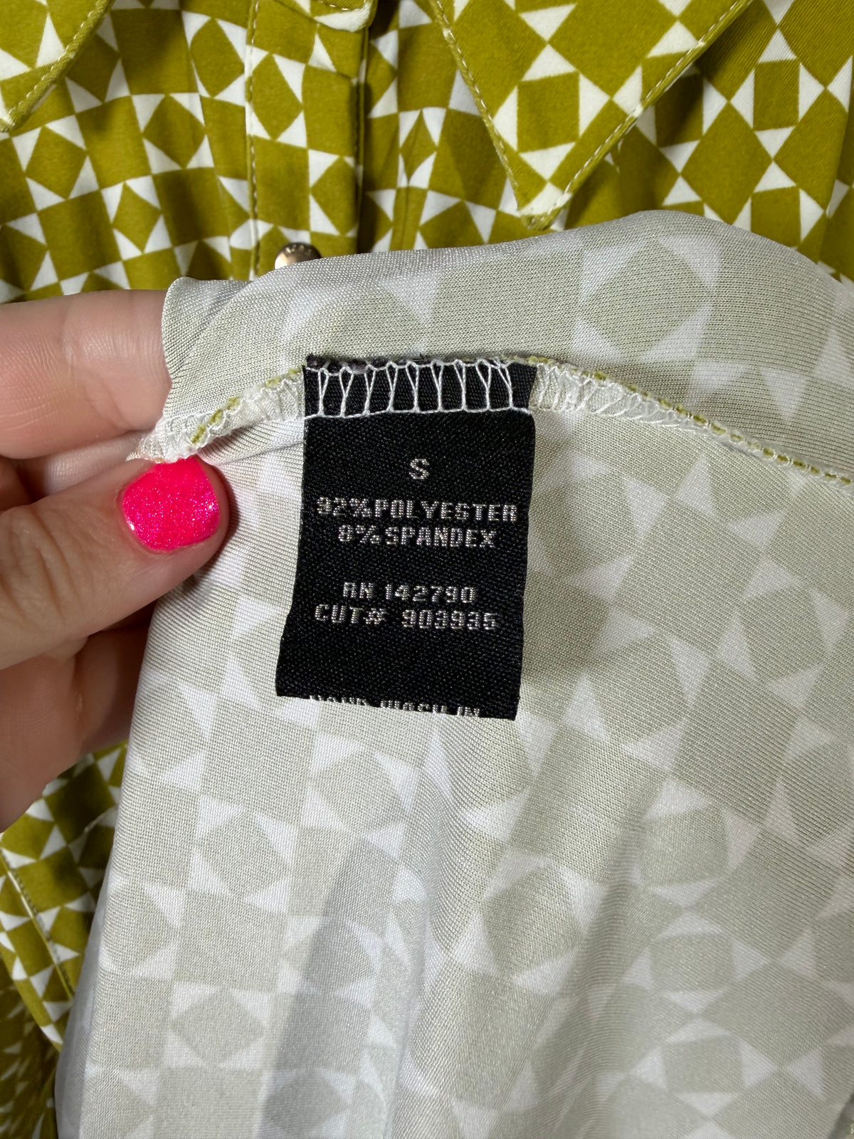 BCBGMAXAZRIA chartreuse geometric button-up