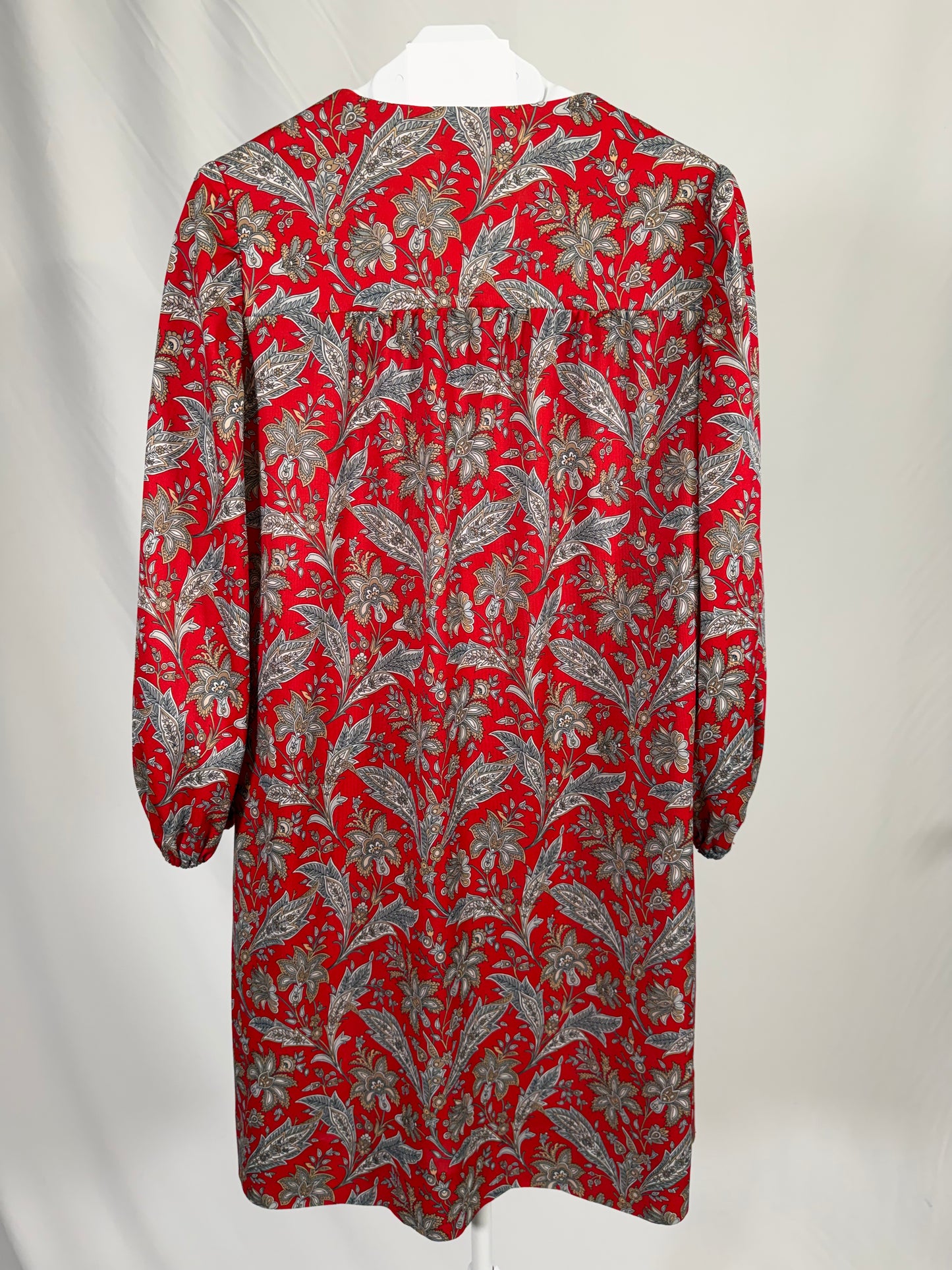 Vintage 70s red paisley long sleeve shift dress