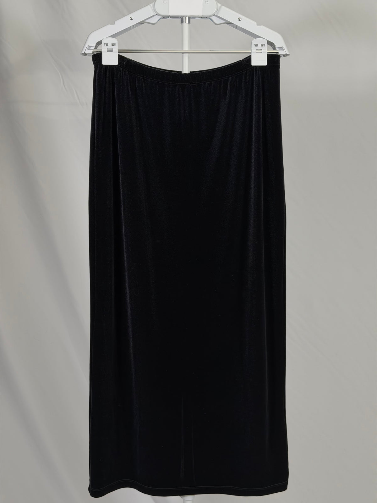 Vintage 90s AGB Byer California black velvet back slit maxi skirt