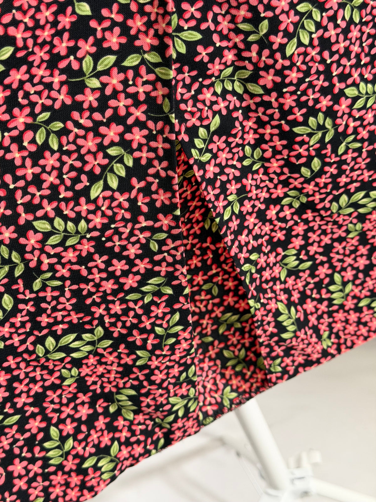 Vintage 90s Sag Harbor ditsy floral high waisted maxi skirt