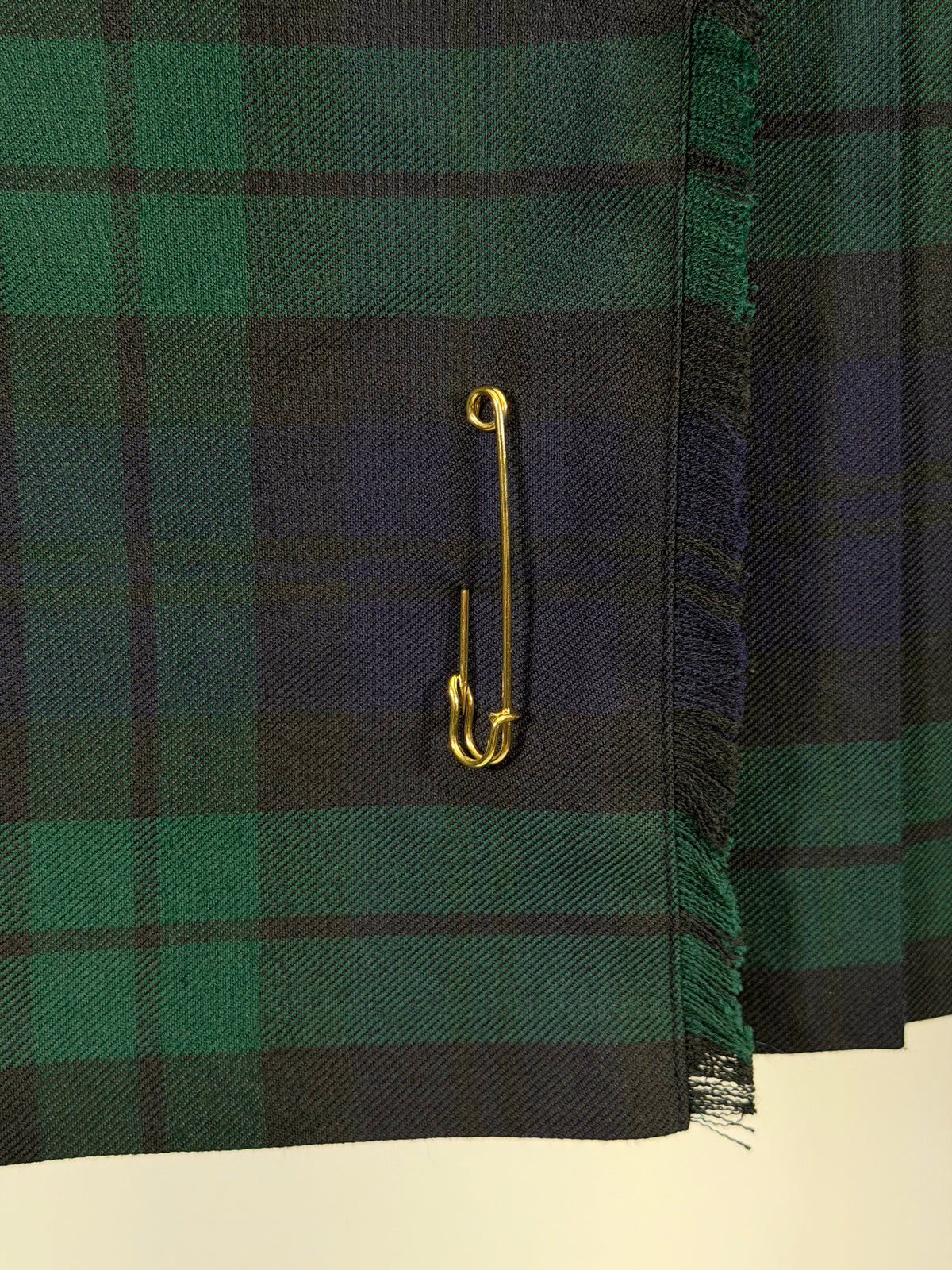 Vintage 90s James Pringle Weavers tartan wool blend pleated kilt
