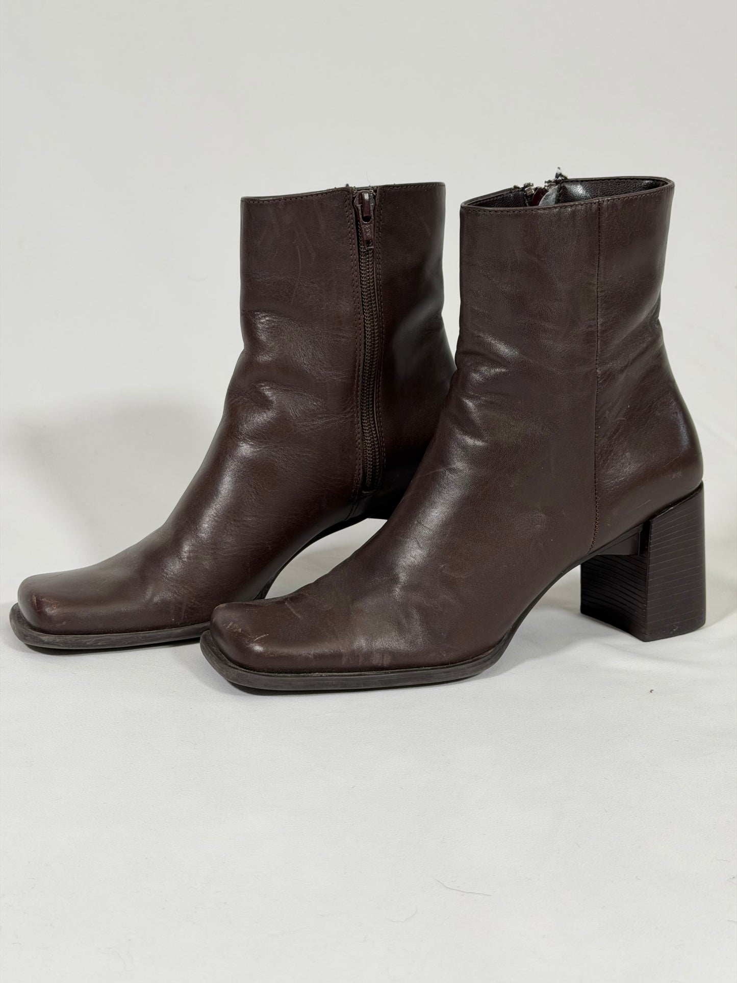 Vintage 90s Y2K Nine West brown leather square toe boots