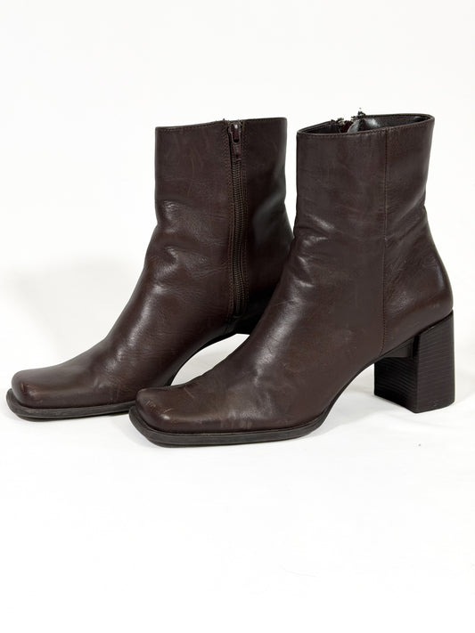 Vintage 90s Y2K Nine West brown leather square toe boots