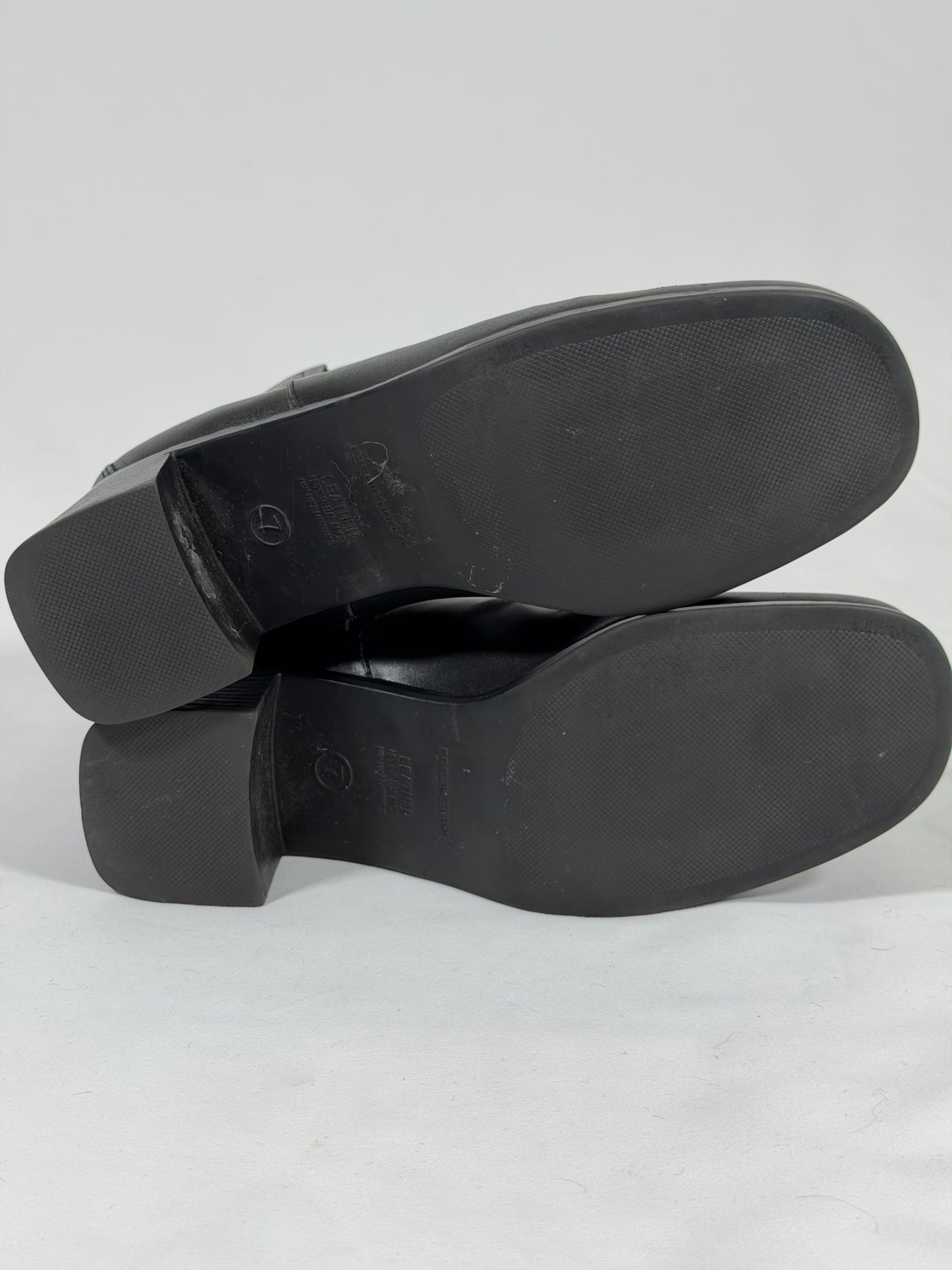 Vintage 90s Predictions black leather square toe boots