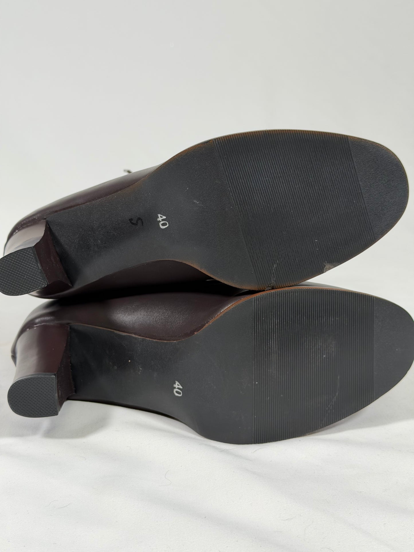 Edwardian/victorian style brown canvas lace-up boots