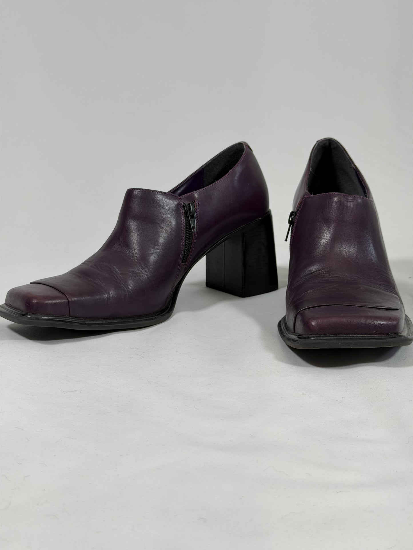 Vintage 90s Y2K Sam & Libby plum square toe block heels