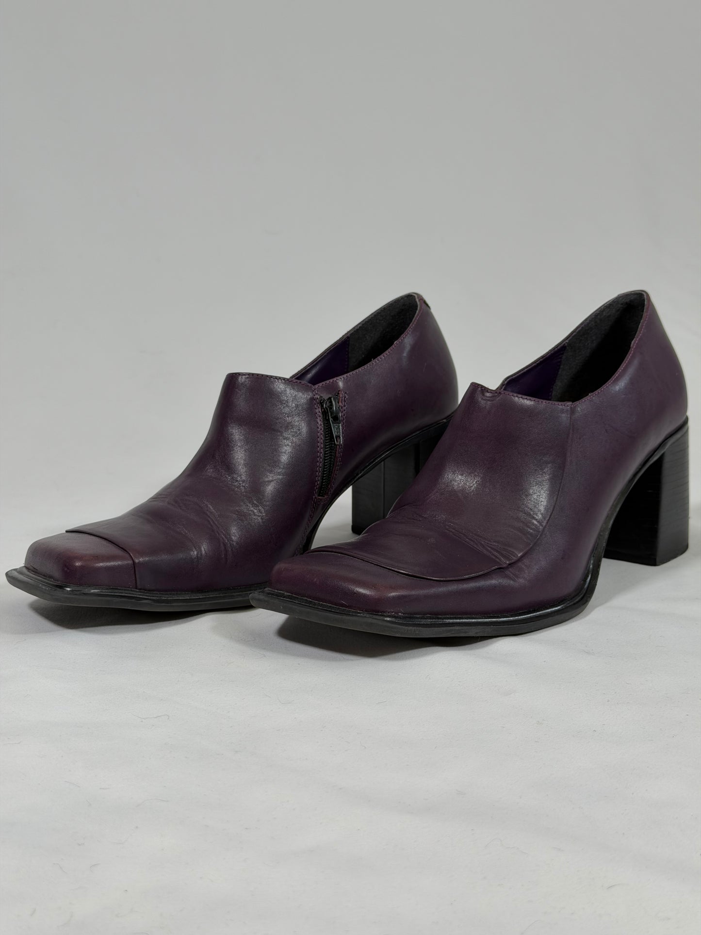 Vintage 90s Y2K Sam & Libby plum square toe block heels