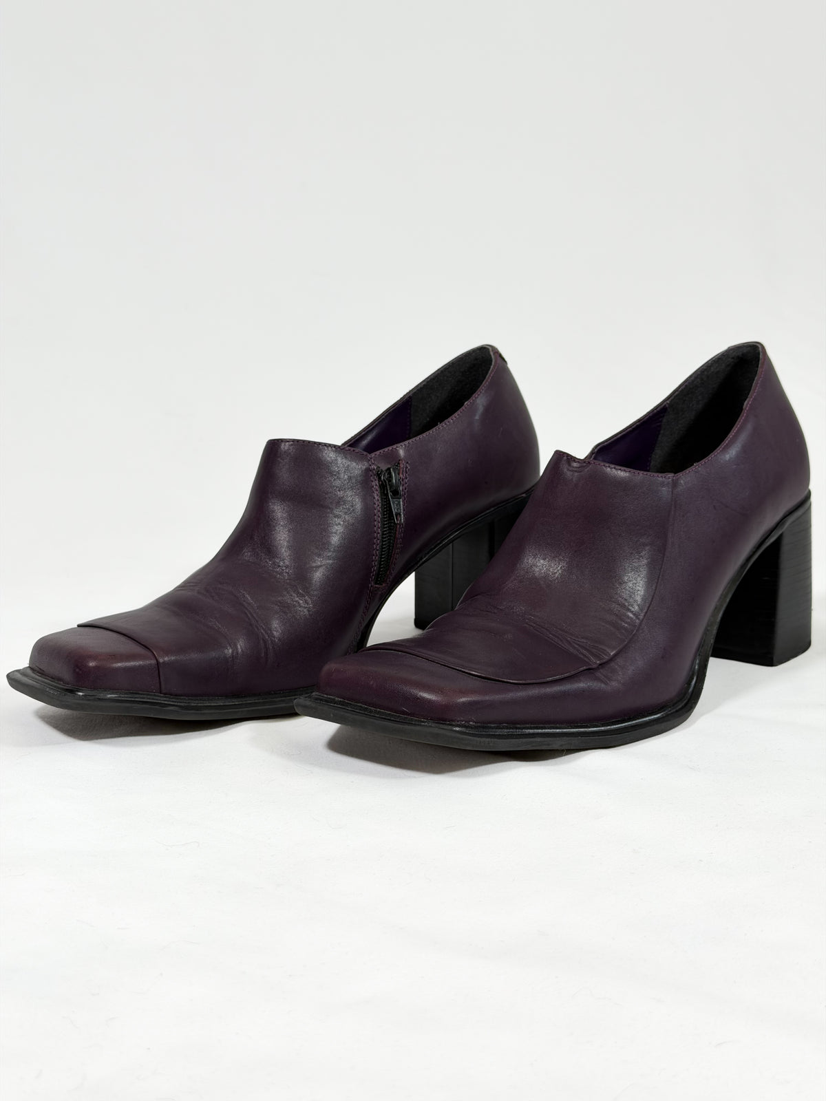 Vintage 90s Y2K Sam & Libby plum square toe block heels