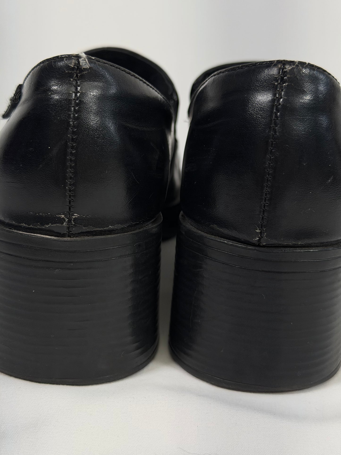 Vintage Y2K Mudd black chunky platform loafers