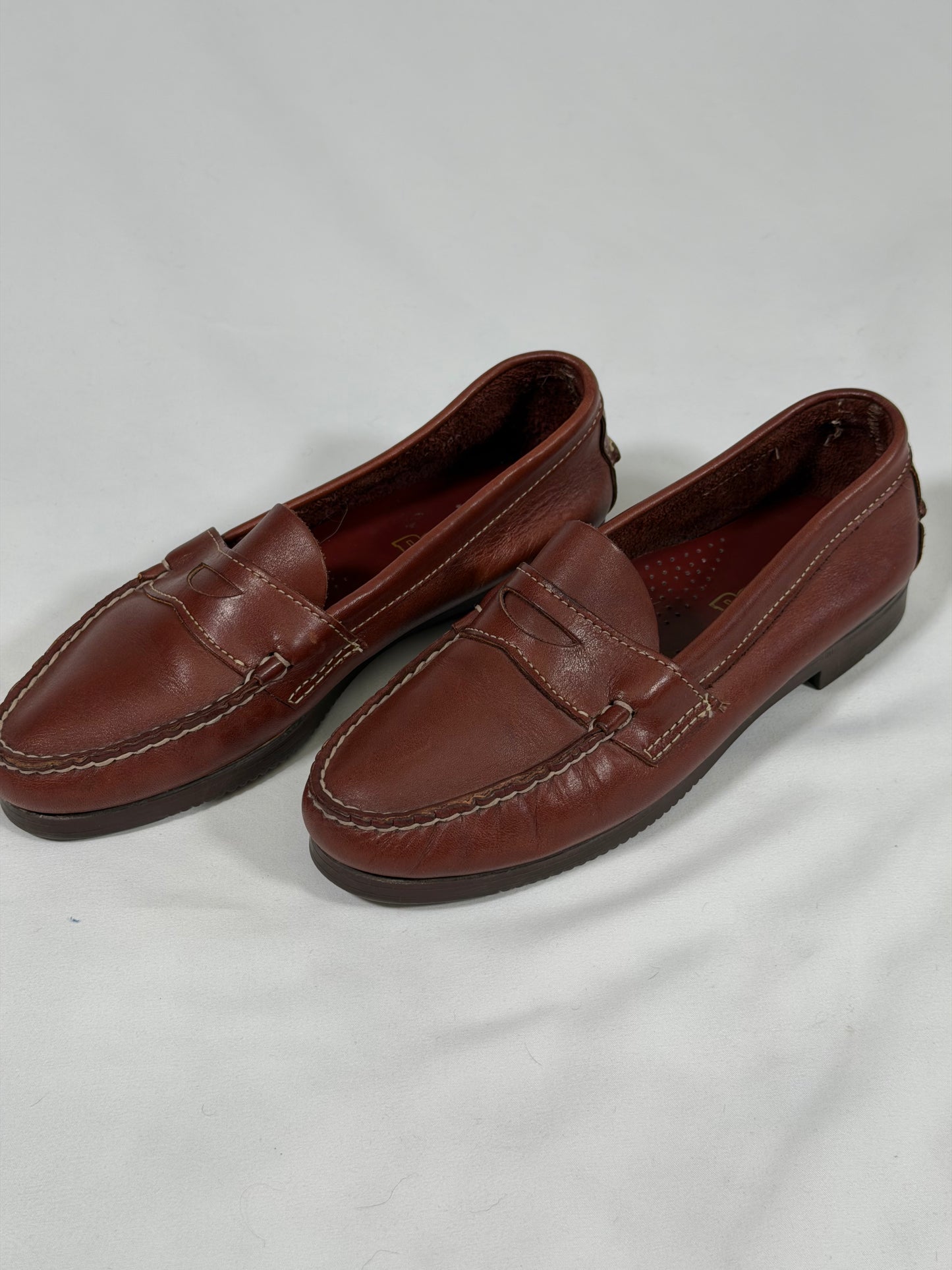 Vintage USA made Dexter brown leather penny loafers