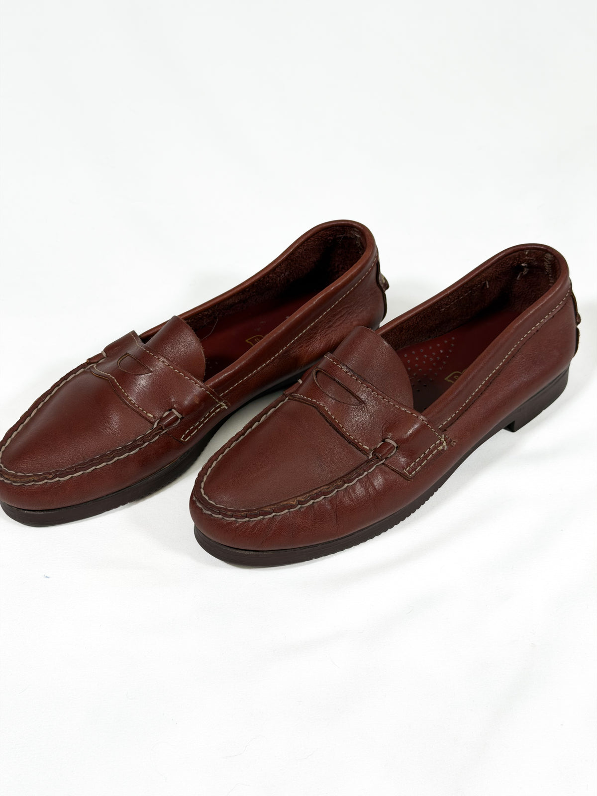 Vintage USA made Dexter brown leather penny loafers