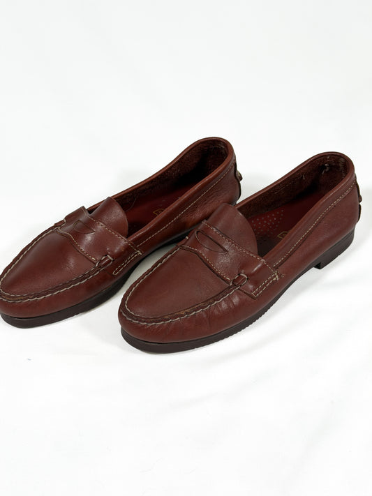 Vintage USA made Dexter brown leather penny loafers