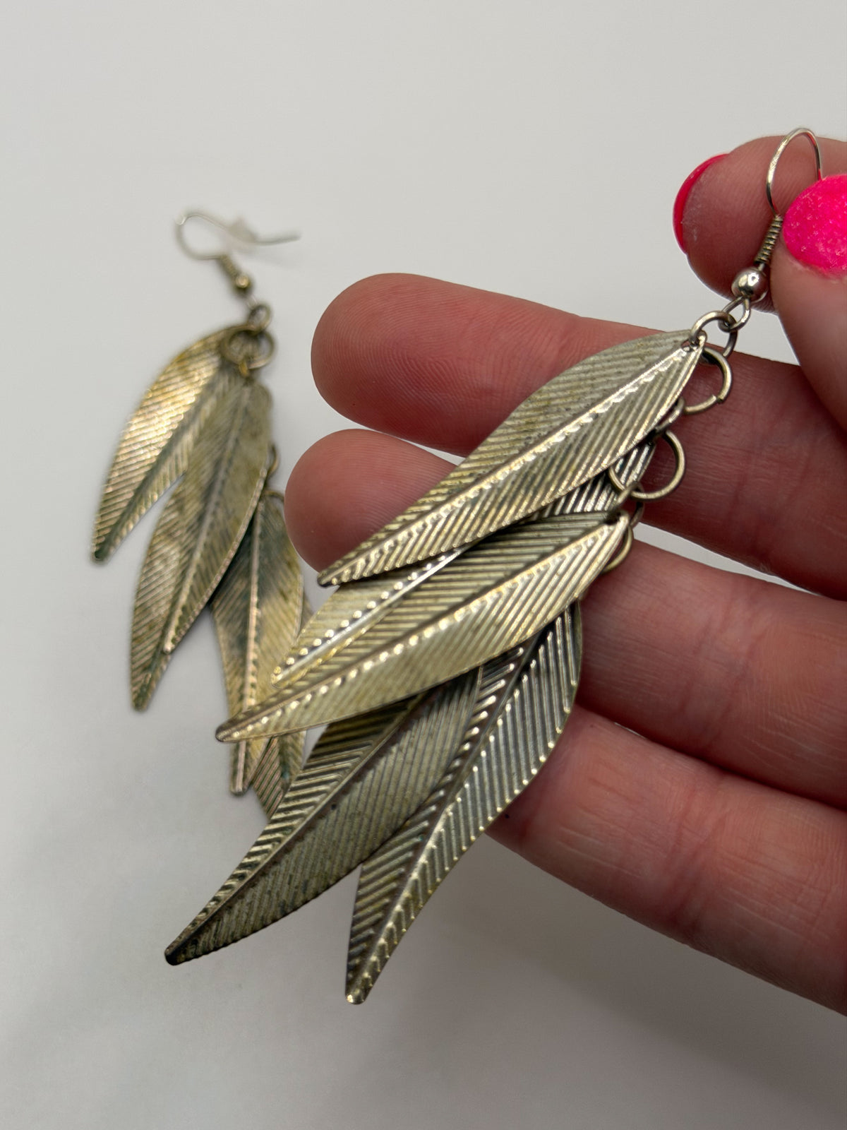 Vintage 90s cascading leaf dangle earrings