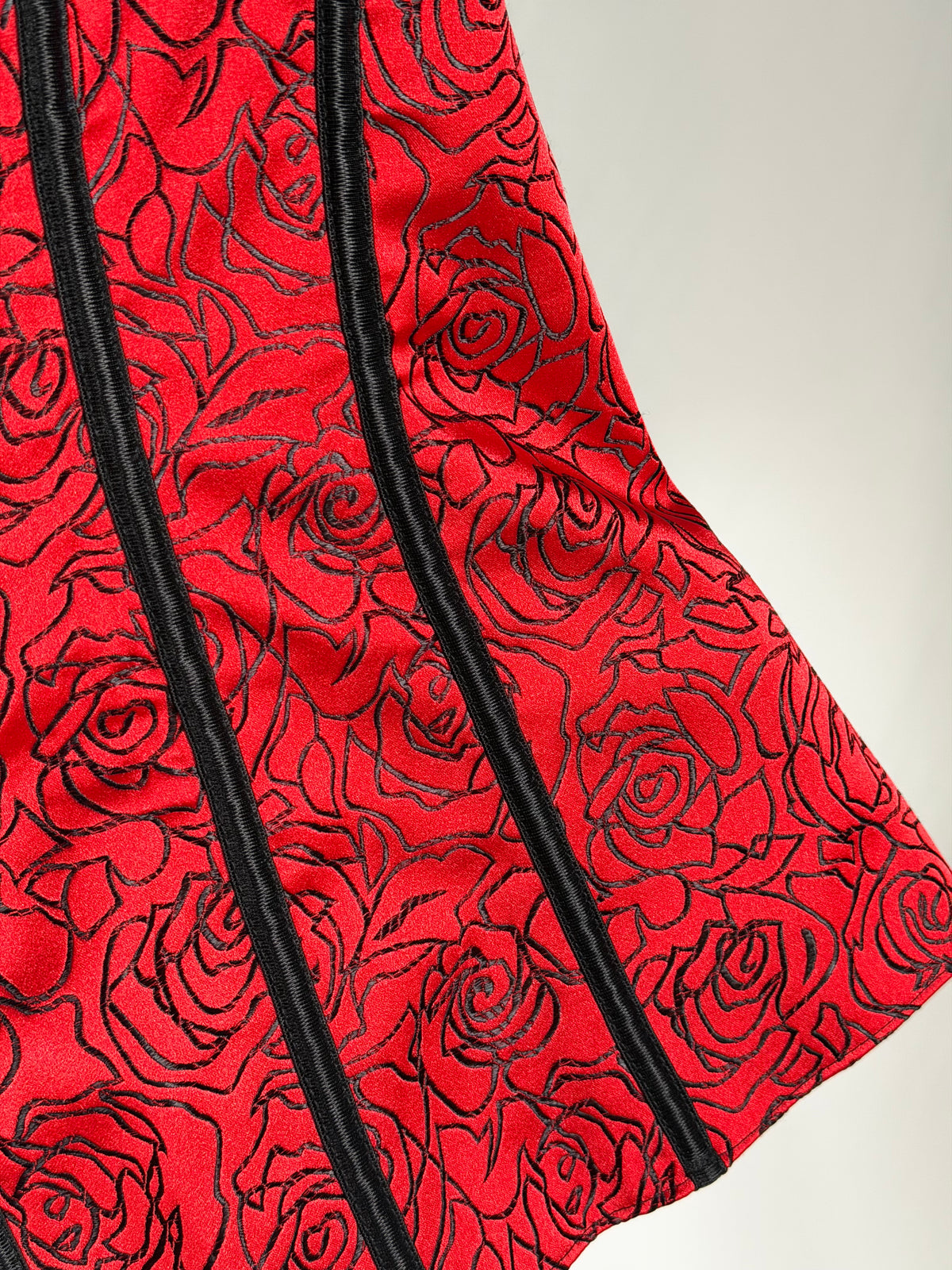 Vintage Y2K Tesa Classics red rose satin corset