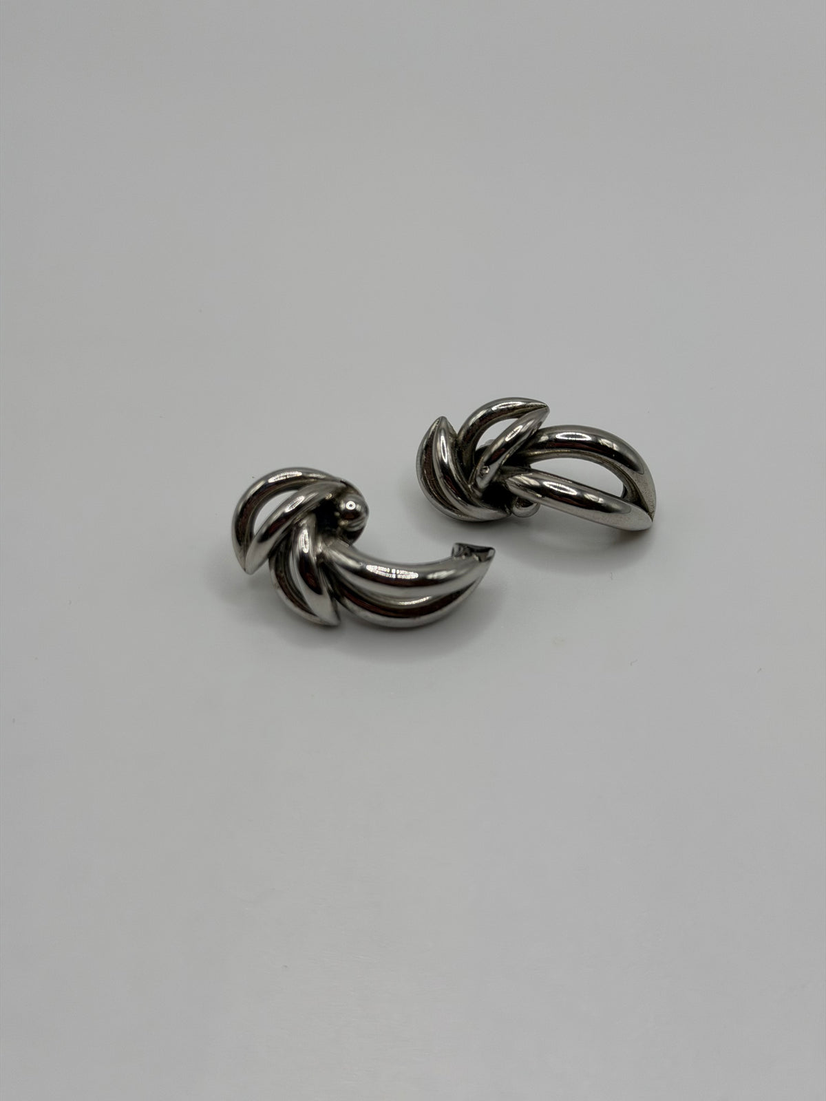 Vintage 80s silver tone chunky knot earrings