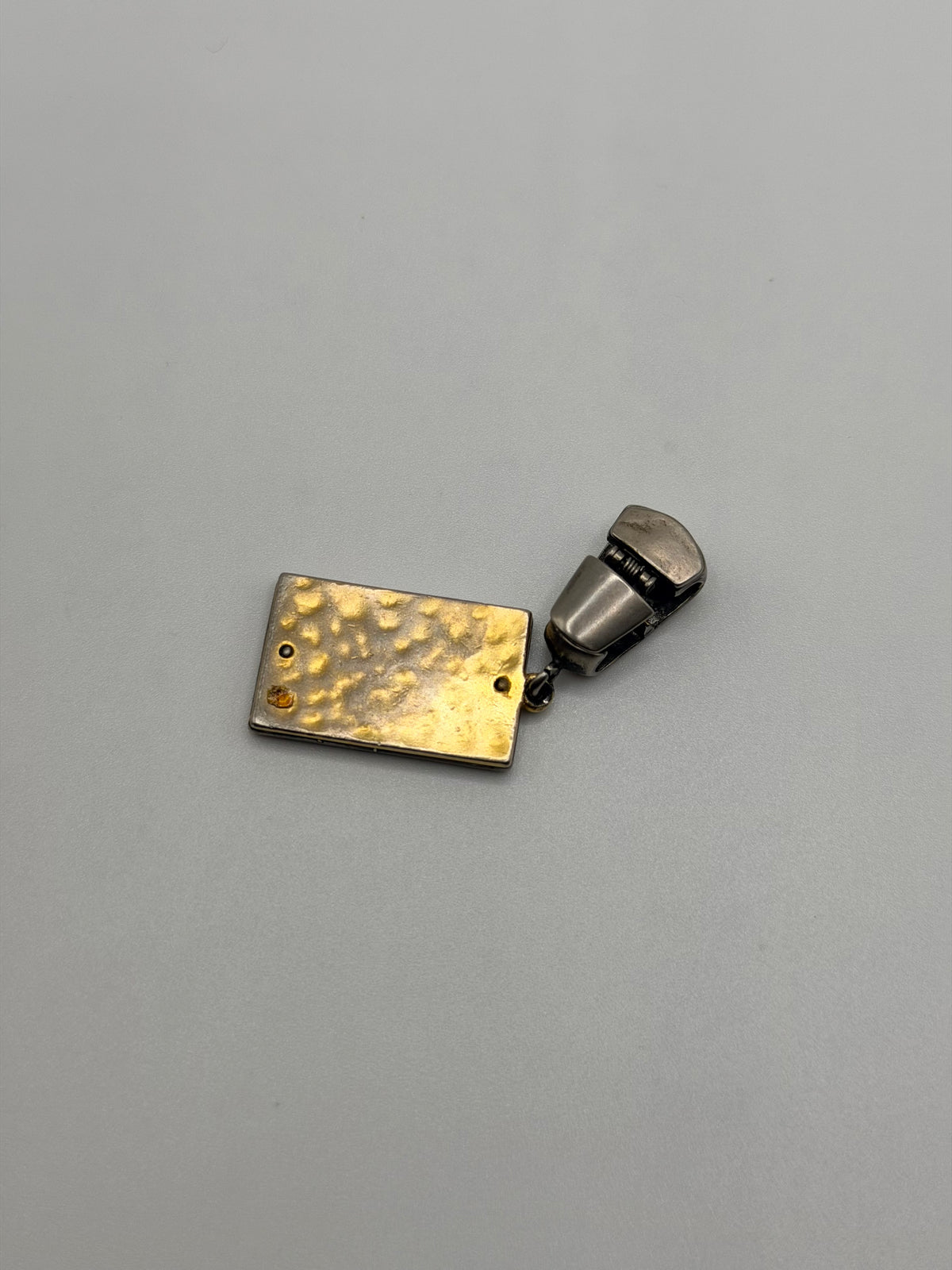 Vintage 1990s two-tone geometric mixed-metal pendant
